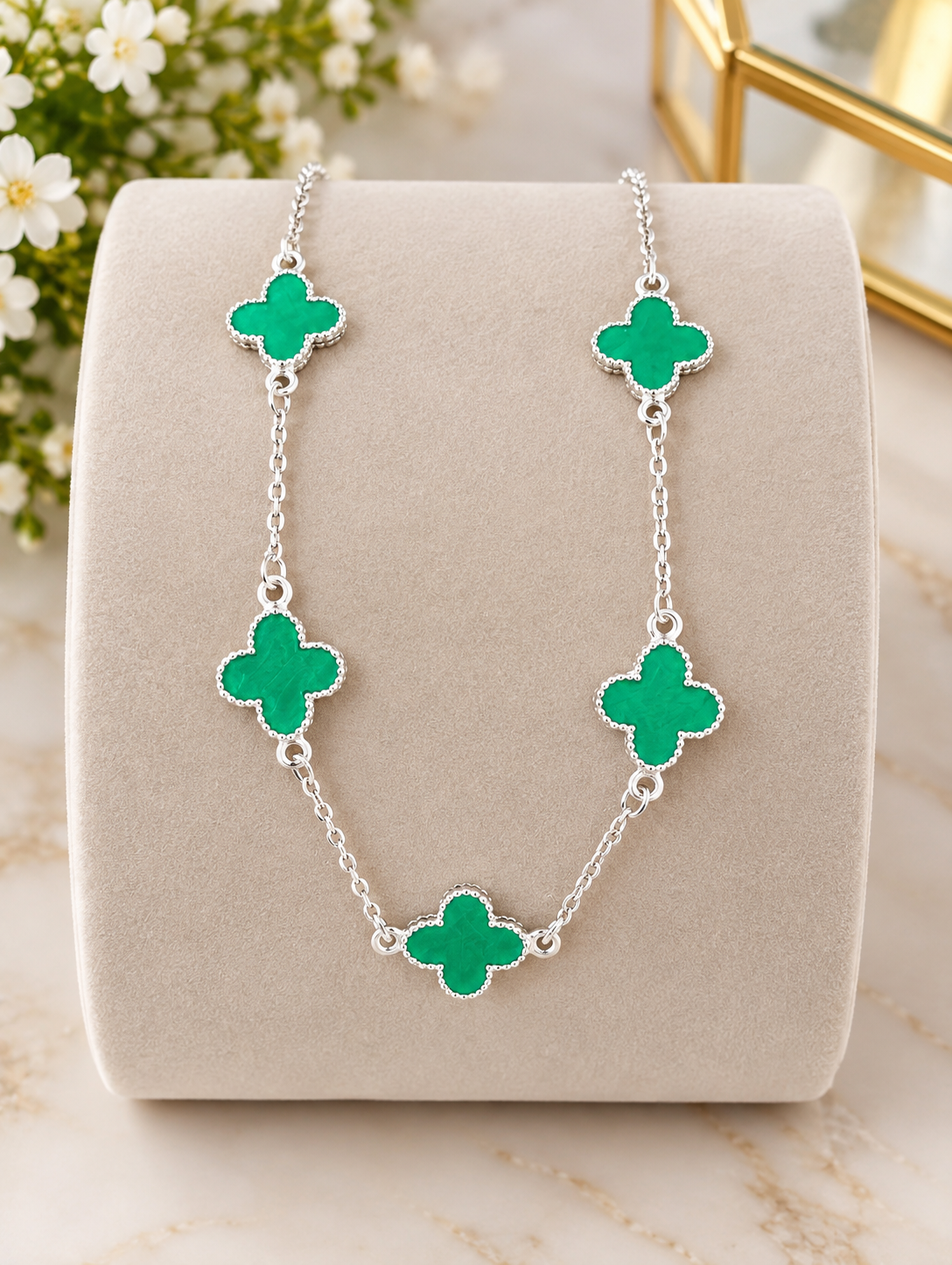 Choker Trevo